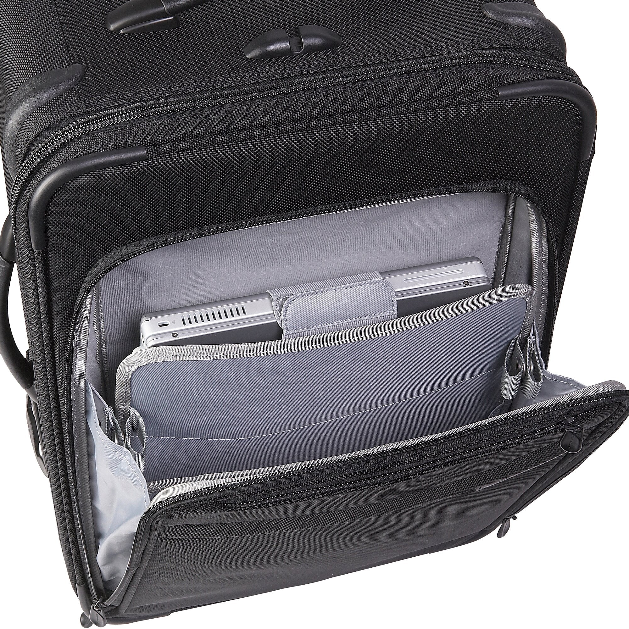 Briggs & Riley Baseline TravelWare 20